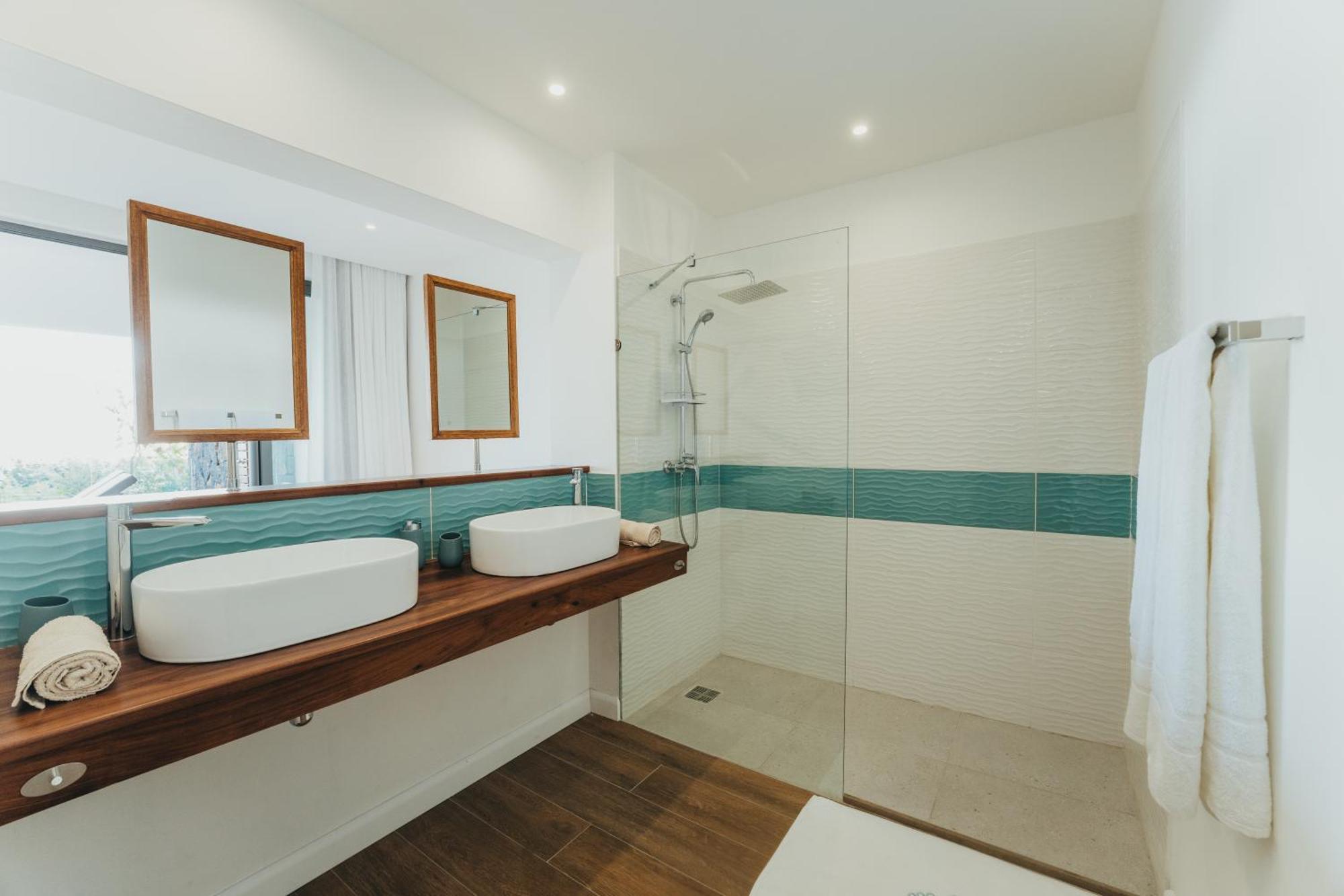 Appartement De Luxe Piscine Et Vue Mer Rivière Noire Exterior foto