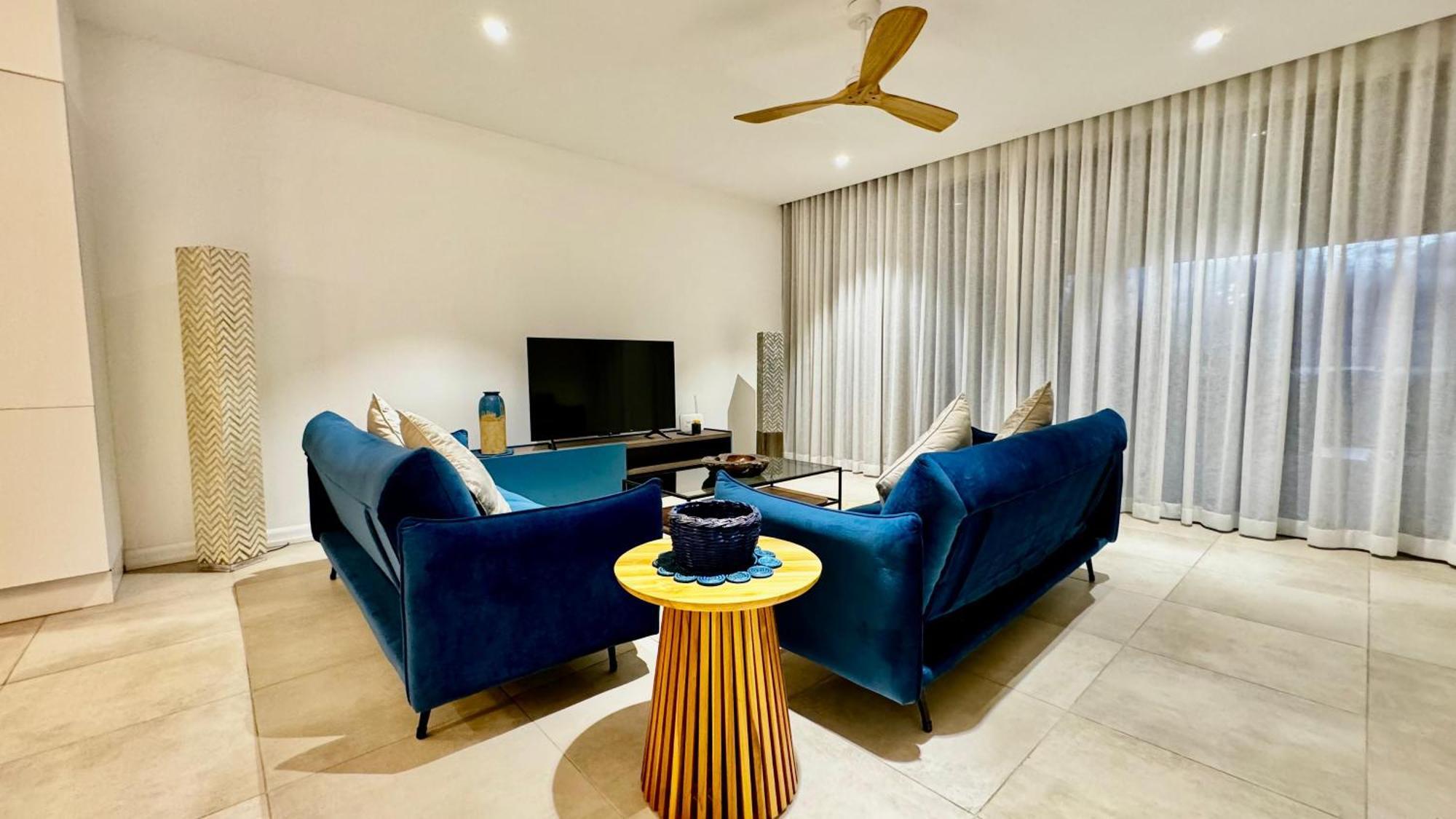 Appartement De Luxe Piscine Et Vue Mer Rivière Noire Exterior foto